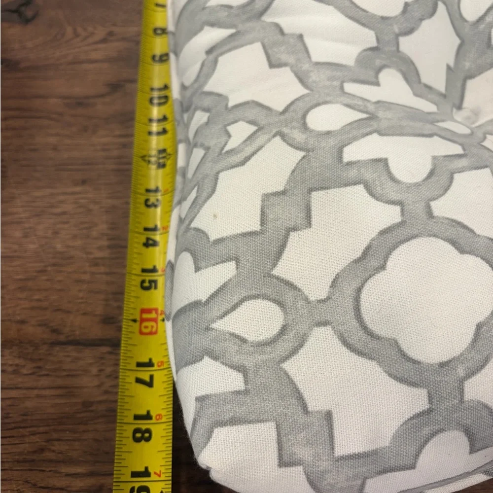 Pier 1 19x19” cream gray  Chair Cushion tufted